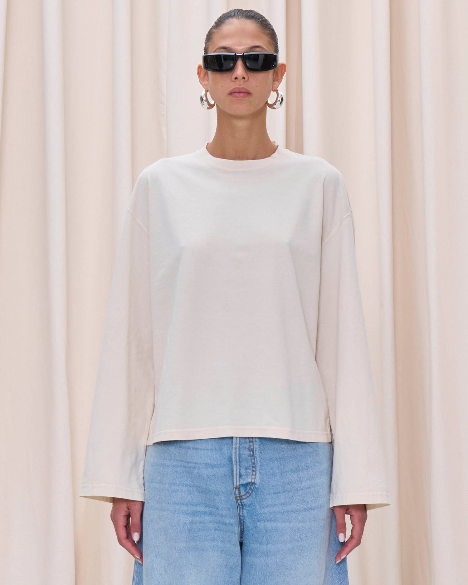 LIV T-SHIRT // BUTTER