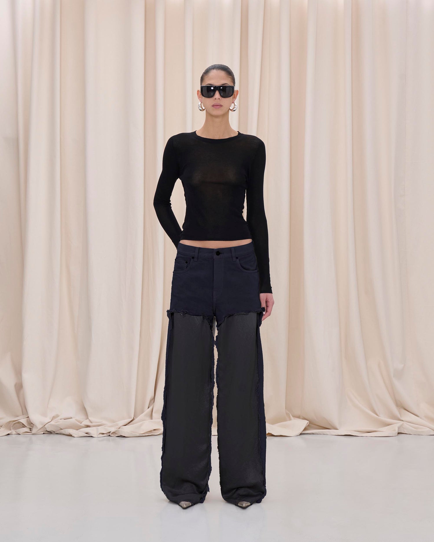 BONNIE SATIN BULL DENIM // CARBON