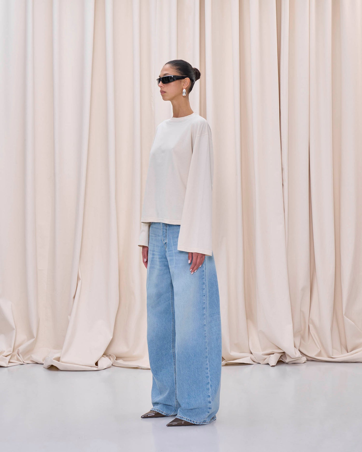 LIV T-SHIRT // BUTTER