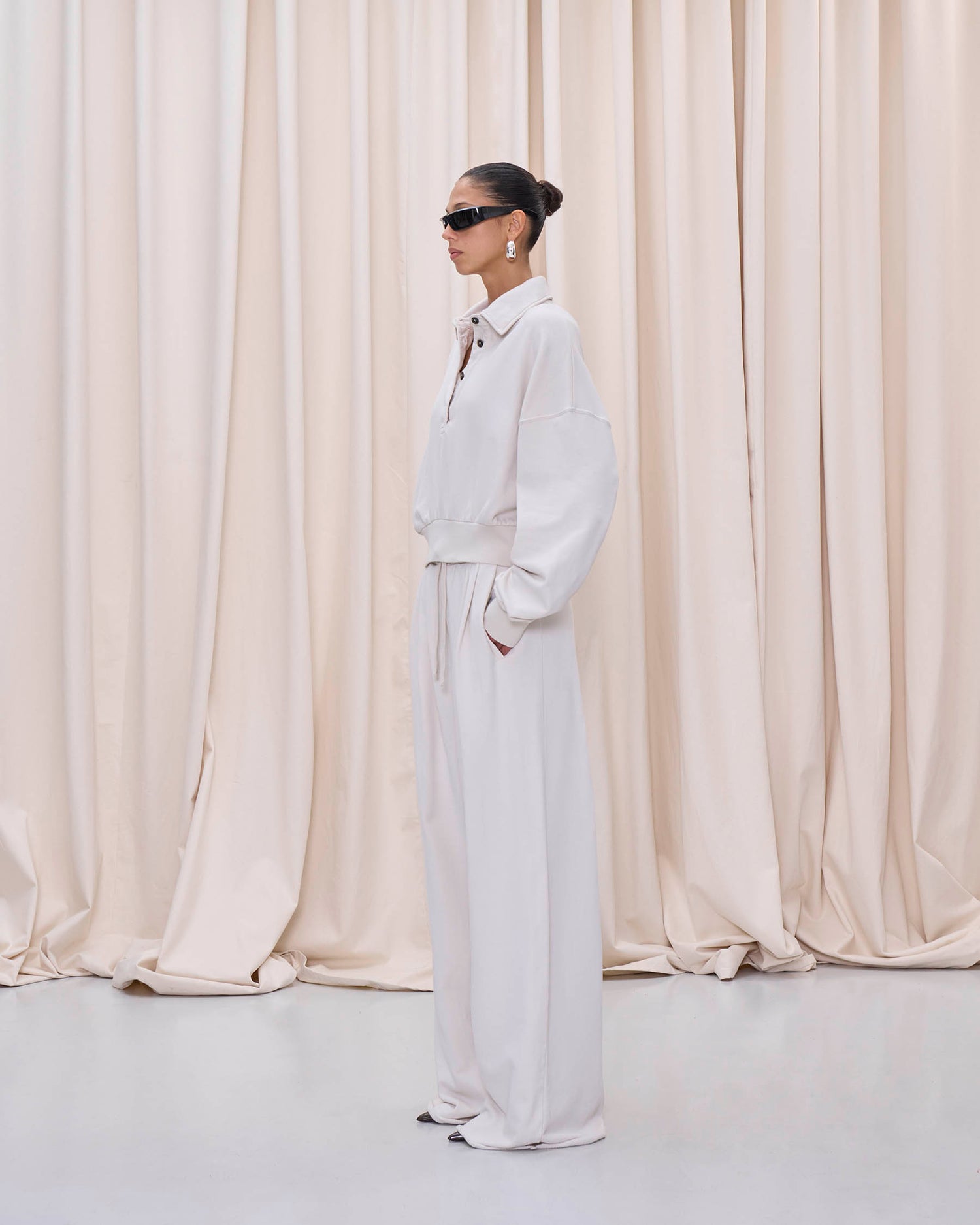 EDIE POLO SWEATSHIRT // ECRU