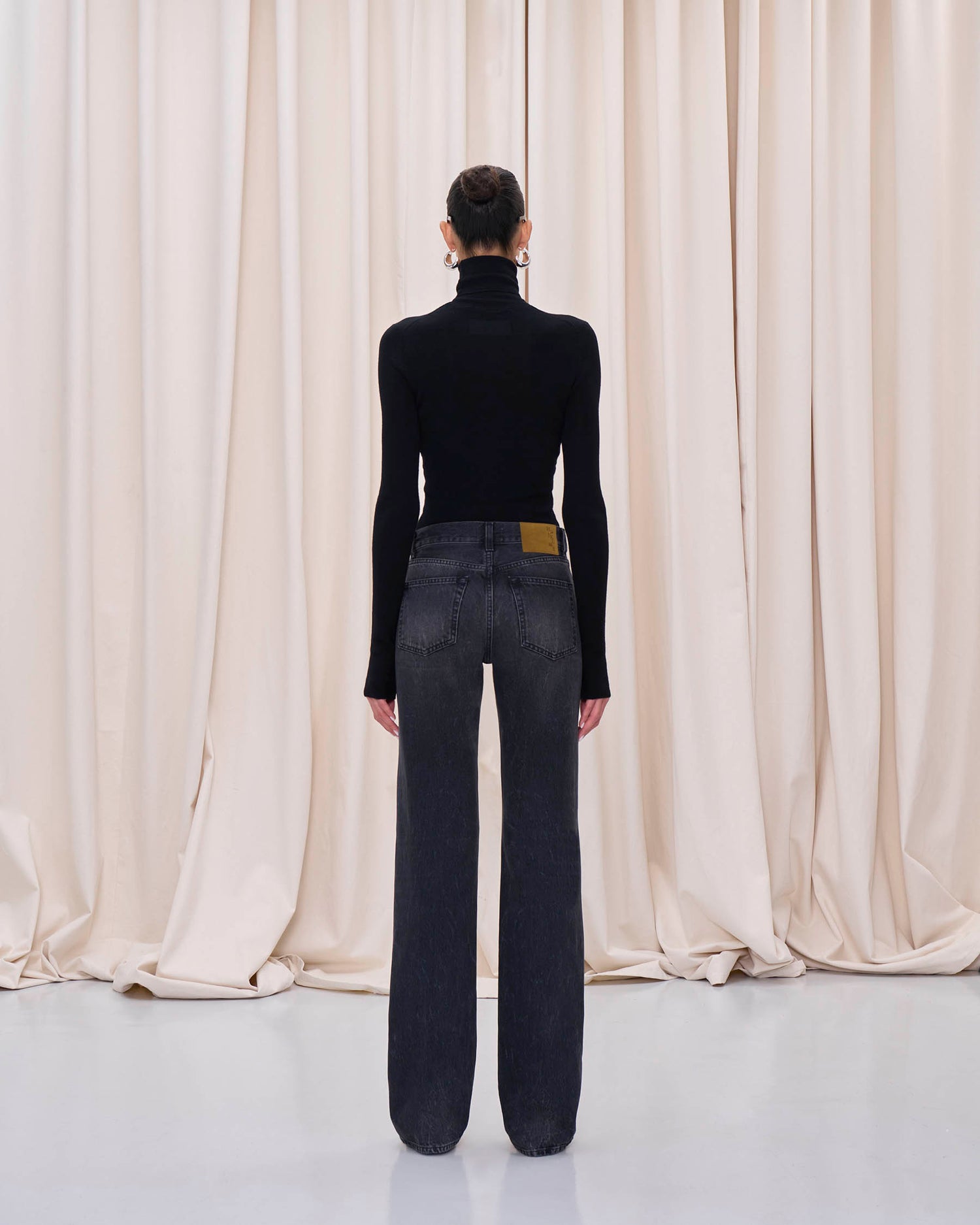 STAR DENIM // AUTHENTIC BLACK WASH