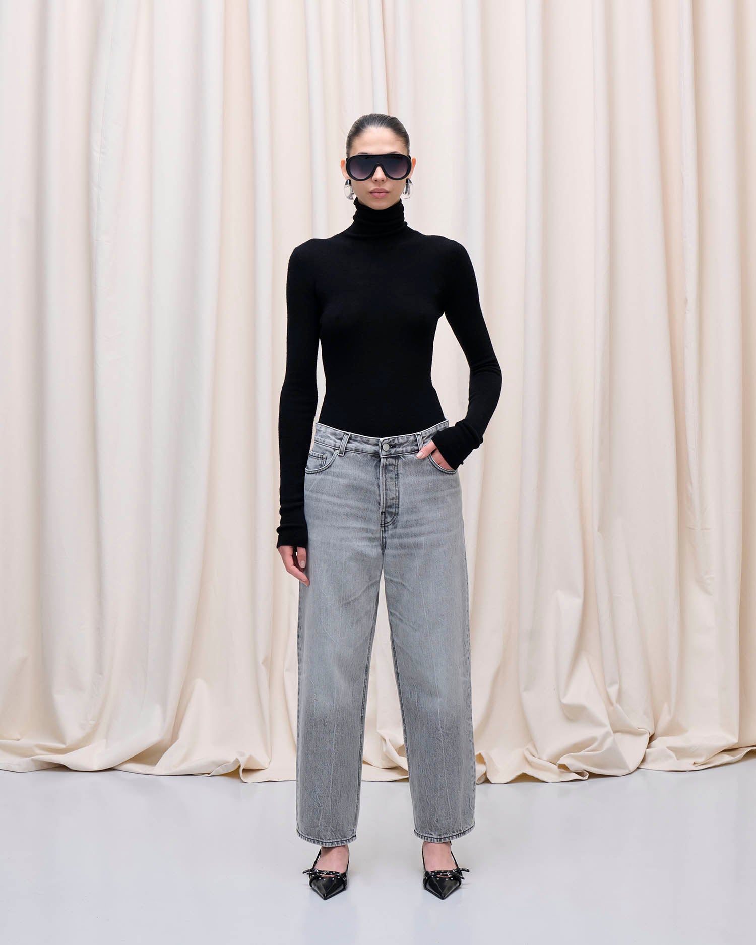 BETTY DENIM // FOG GREY