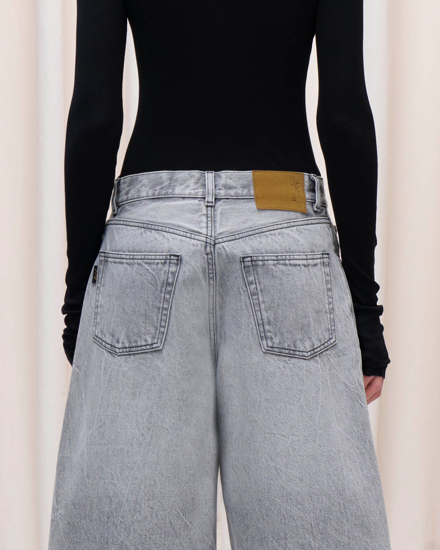 BECKY DENIM // FOG GREY