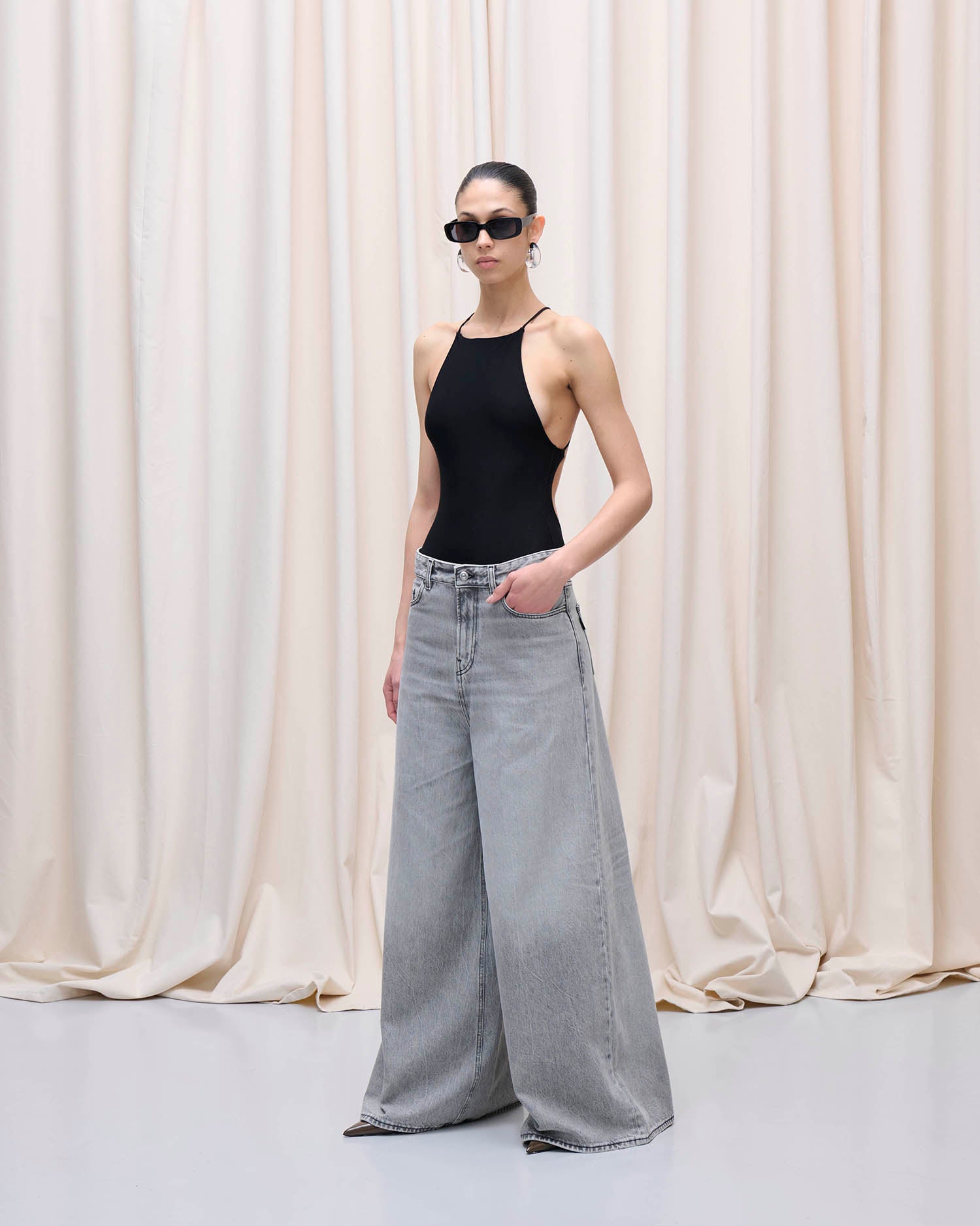 BIG BETHANY DENIM // FOG GREY