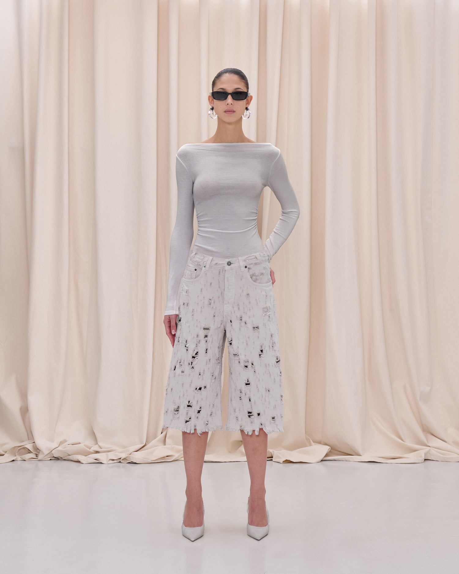 BECK BULL DESTROY BERMUDA // WIND GREY