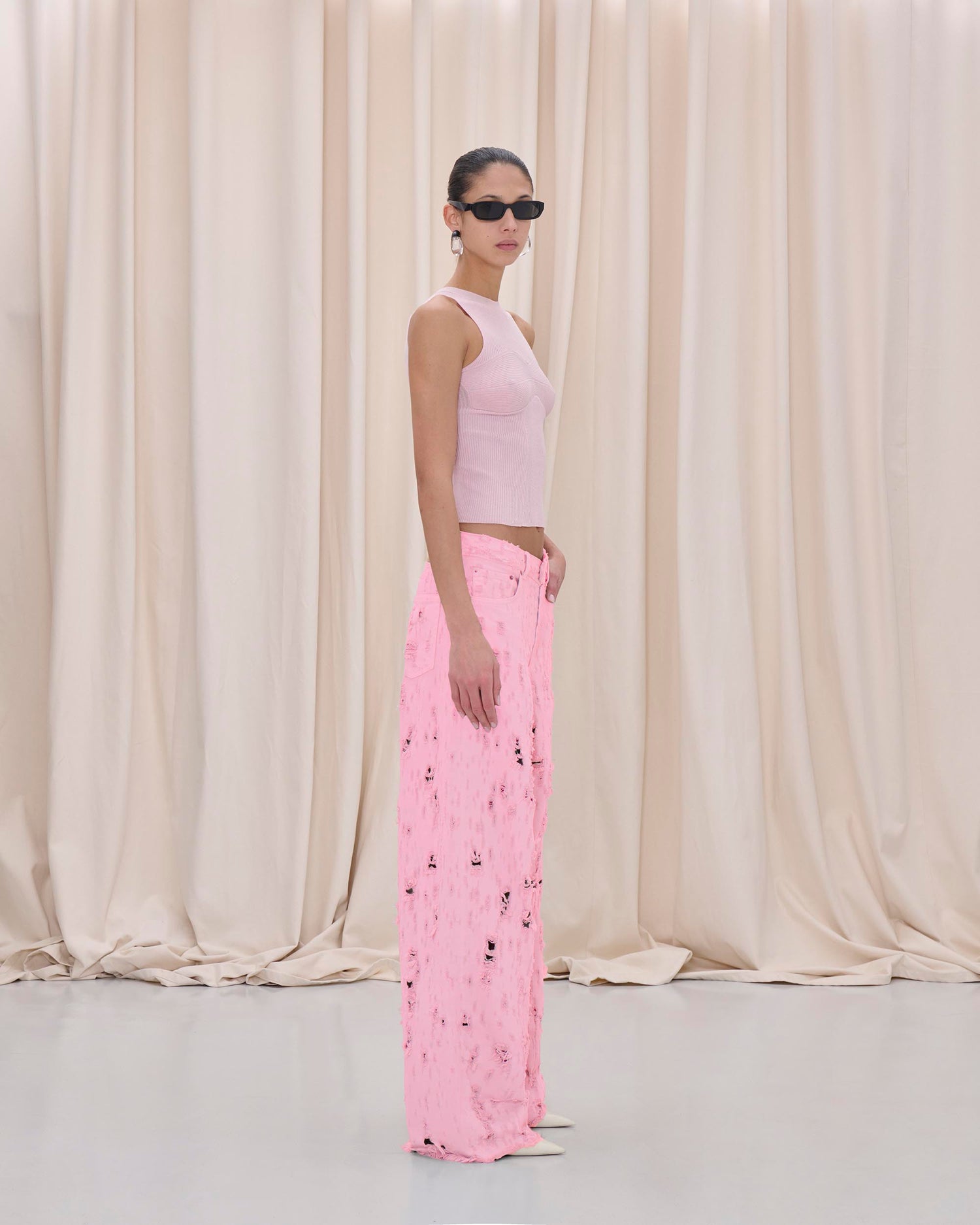 BETHANY BULL DESTROY DENIM  // FLAMINGO