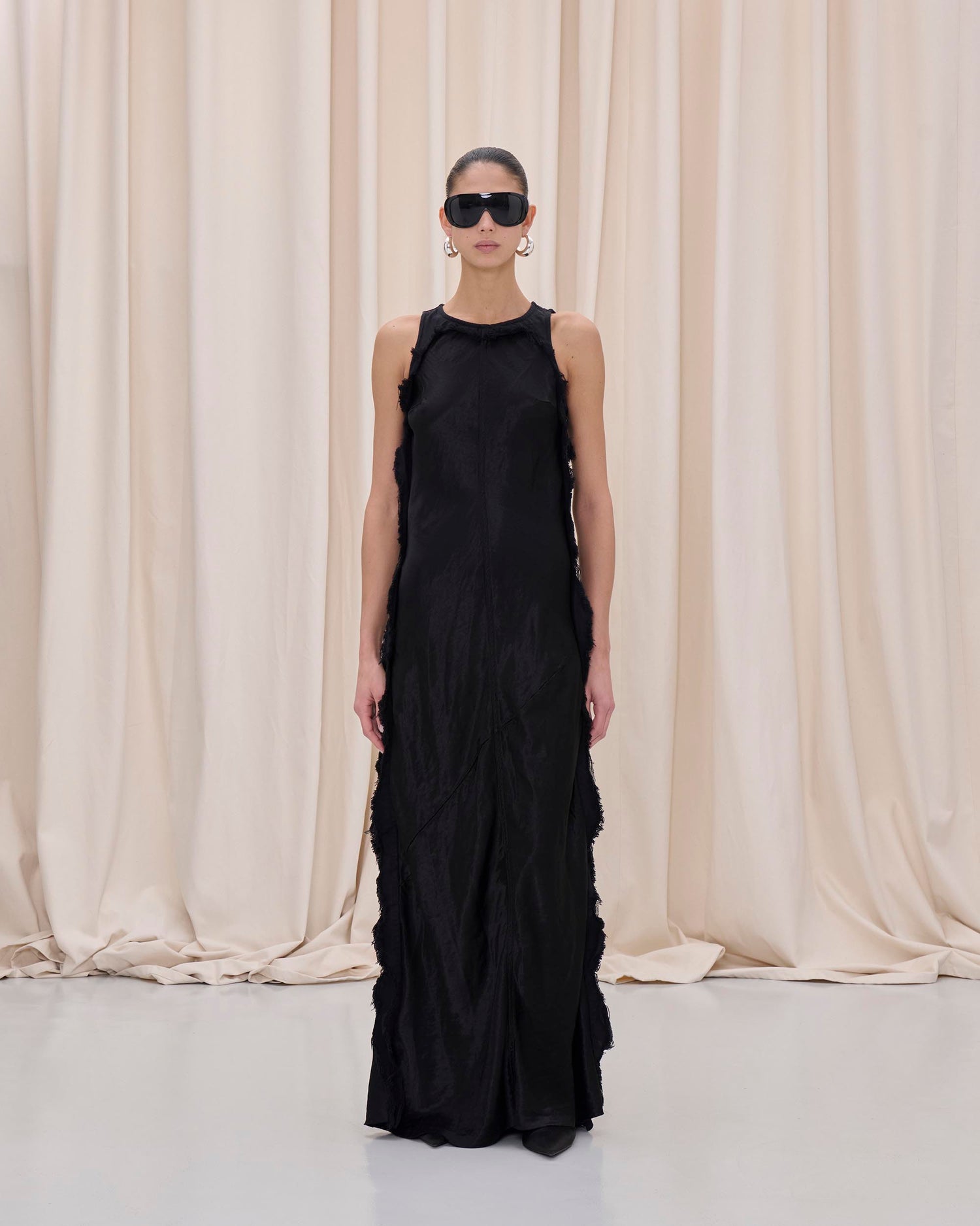 TOTO SATIN BULL DRESS // CARBON