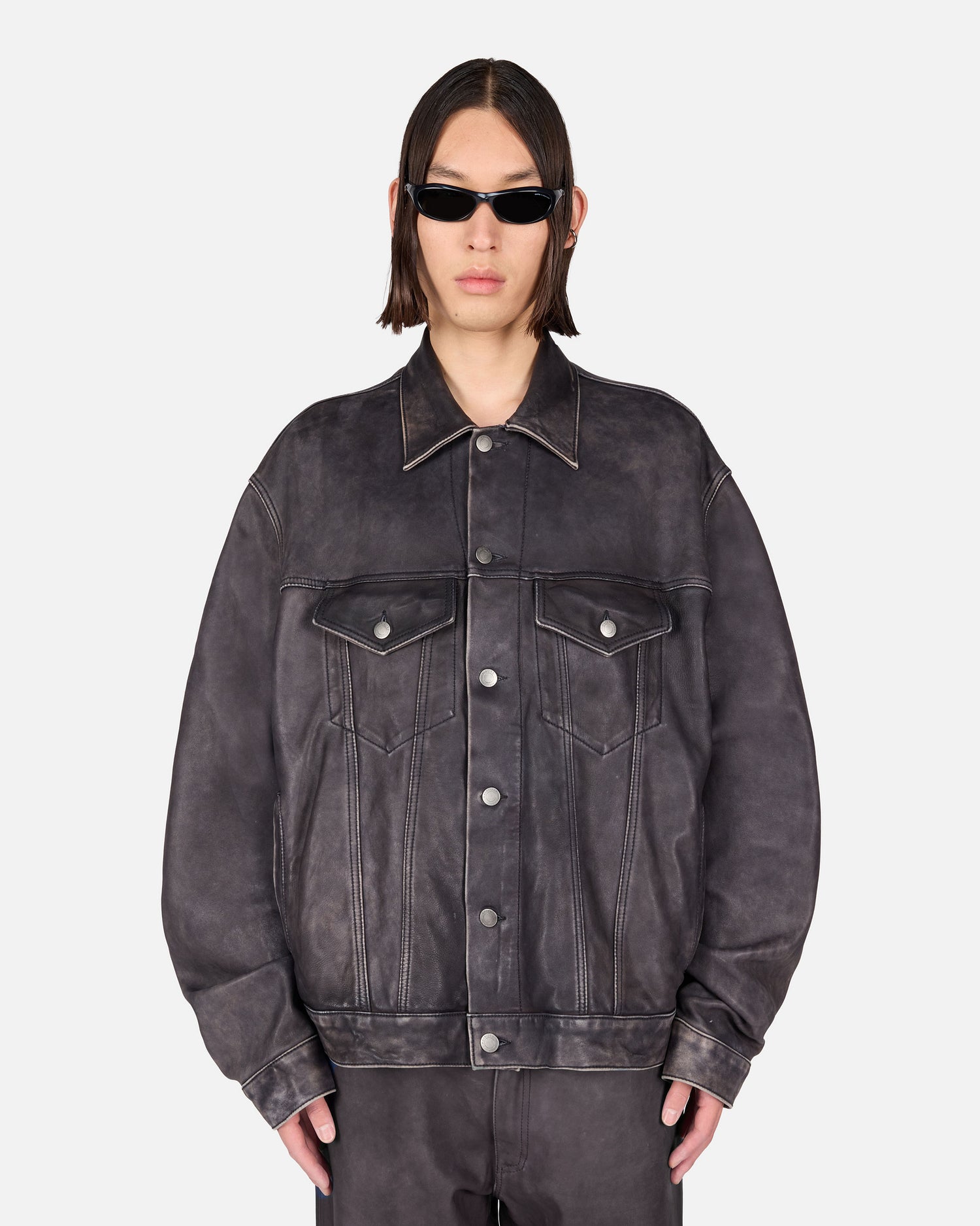 SAGE VINTAGE LEATHER JACKET // VINTAGE BLACK