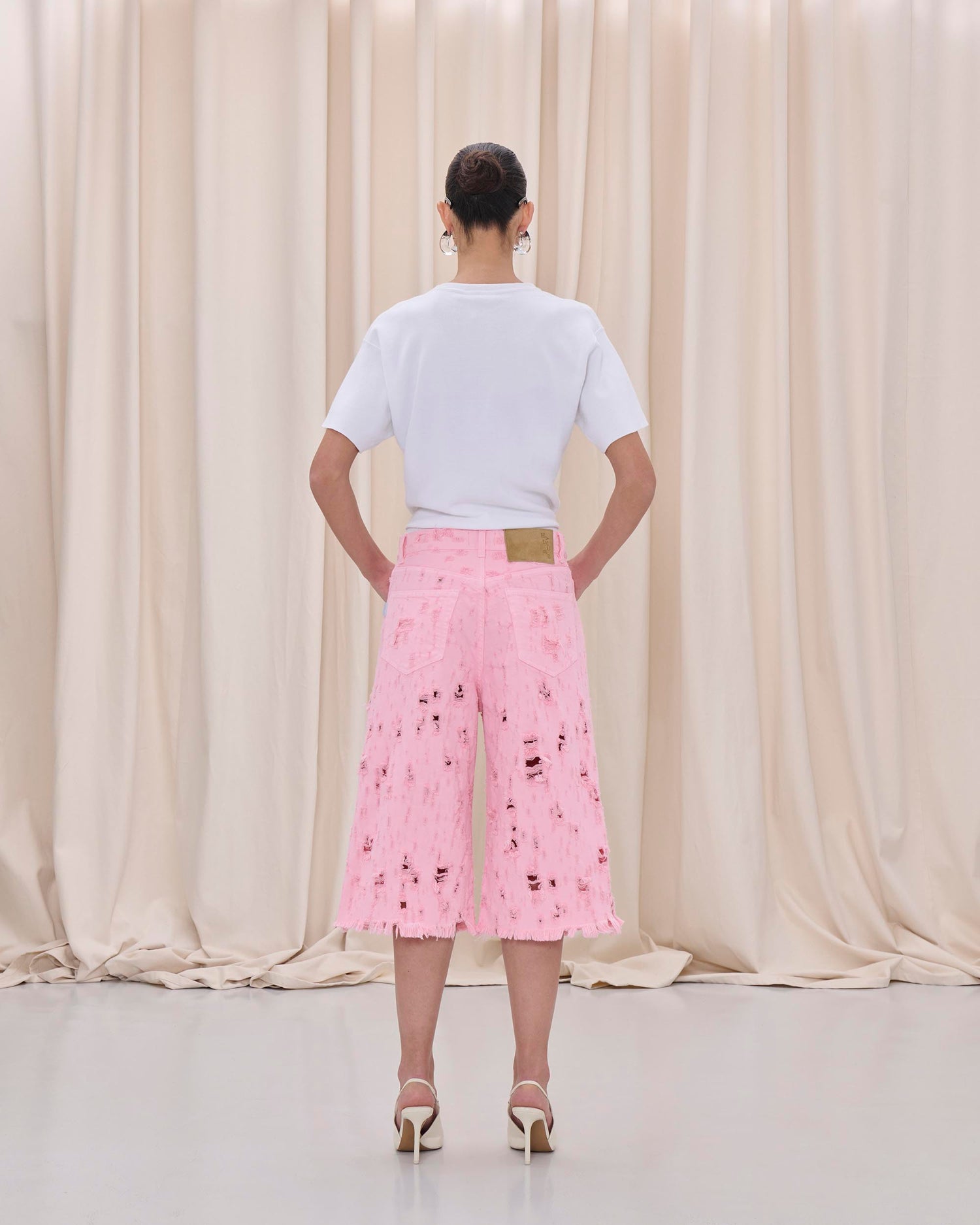 BECK BULL DESTROY BERMUDA // FLAMINGO