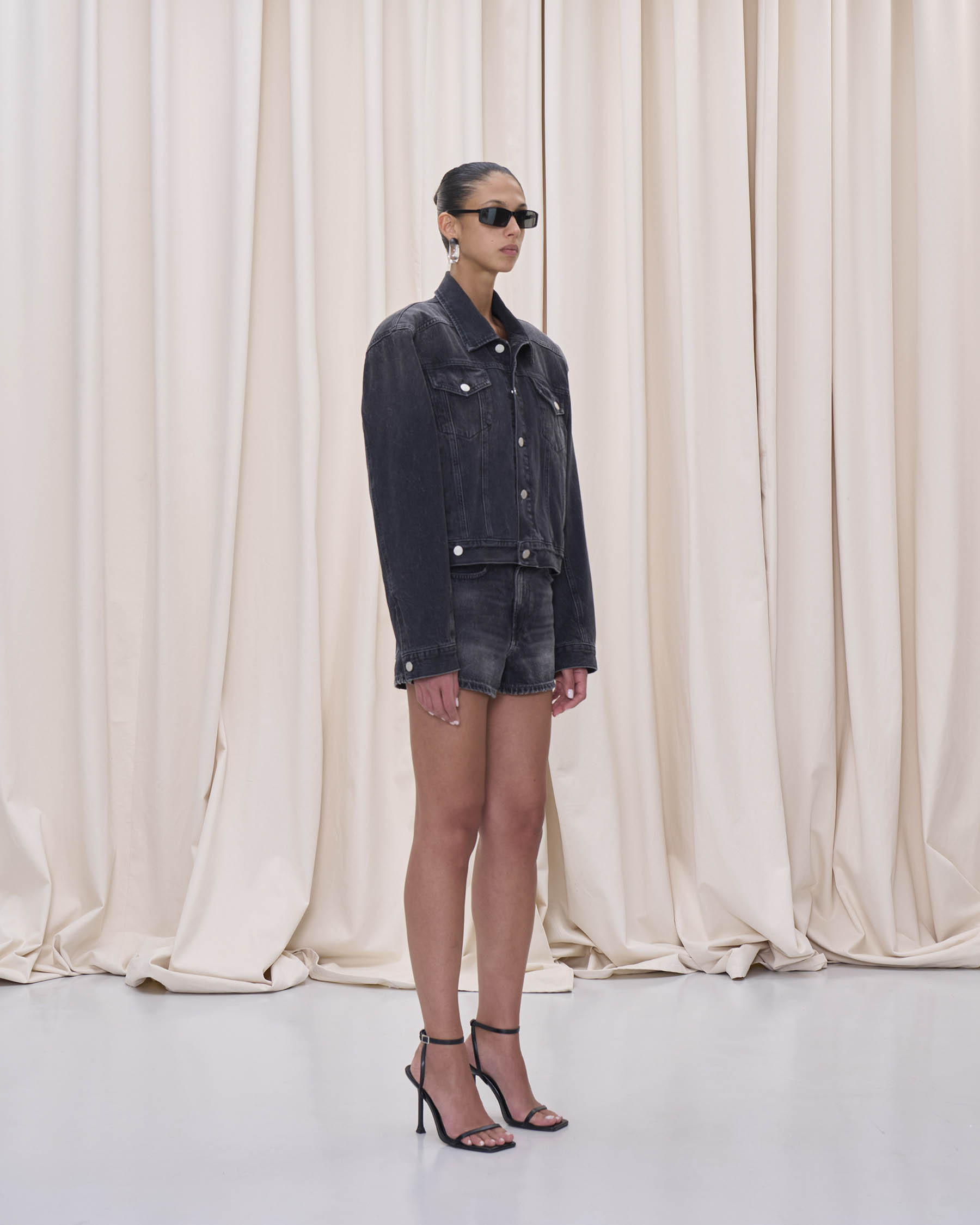 RENEE JACKET // AUTHENTIC BLACK WASH – Haikure