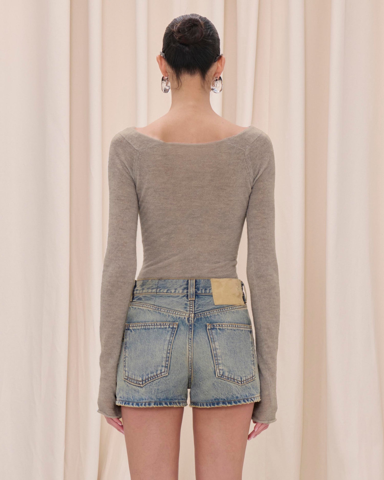 BRIT SHORTS DENIM // EARTH BLUE