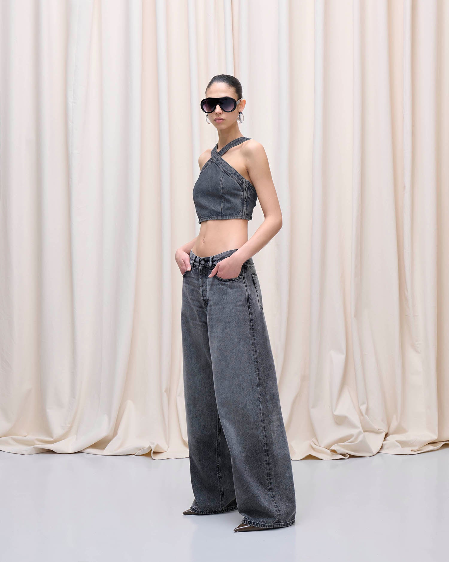 デニム・ジーパン HAIKURE 'Korea Flanel Grey' jeans Haikure Jeans at Mayke.com