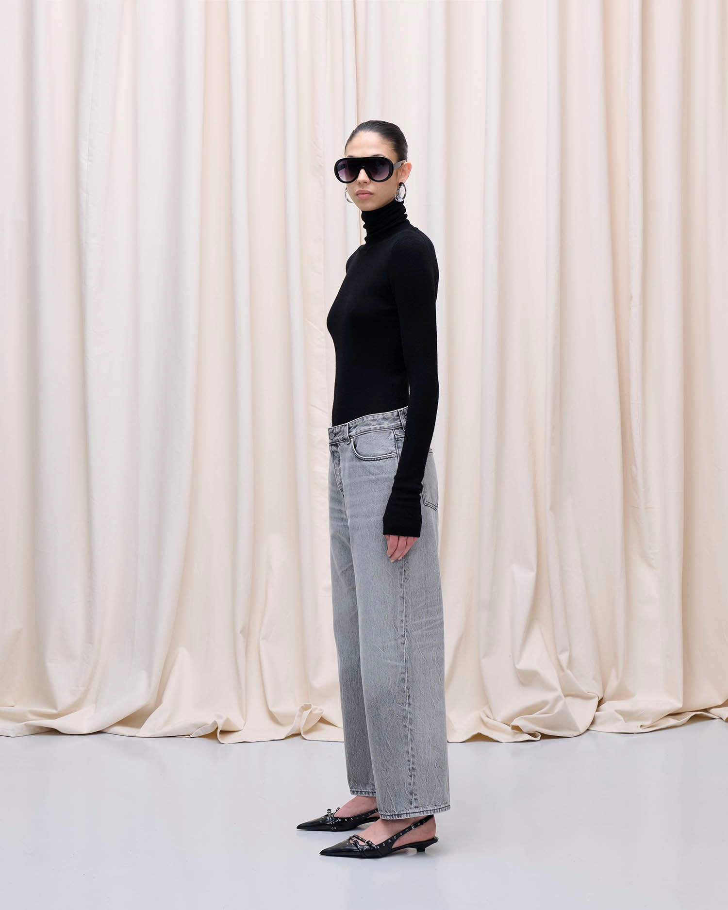 BETTY DENIM // FOG GREY