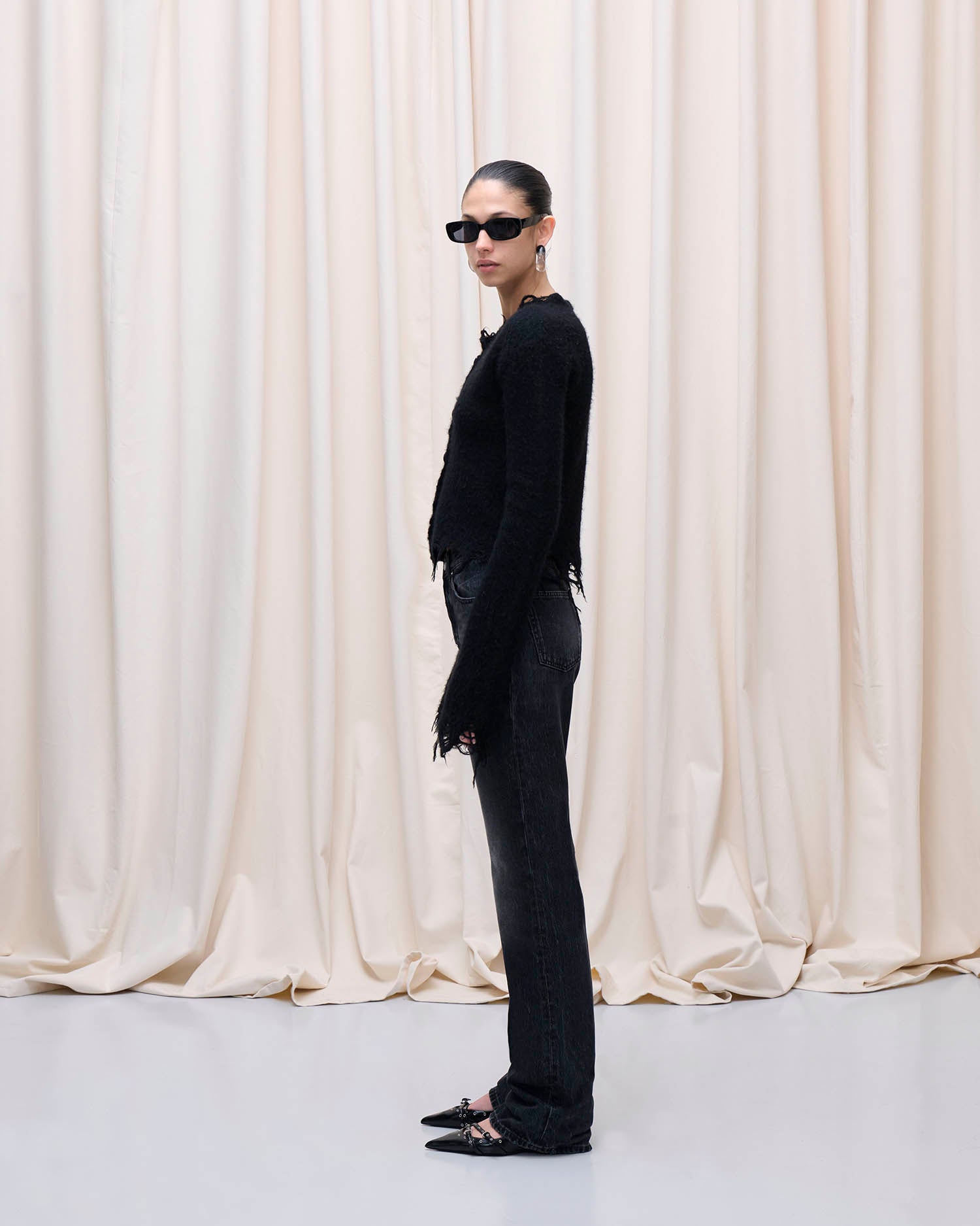 JILL KNITWEAR // BLACK