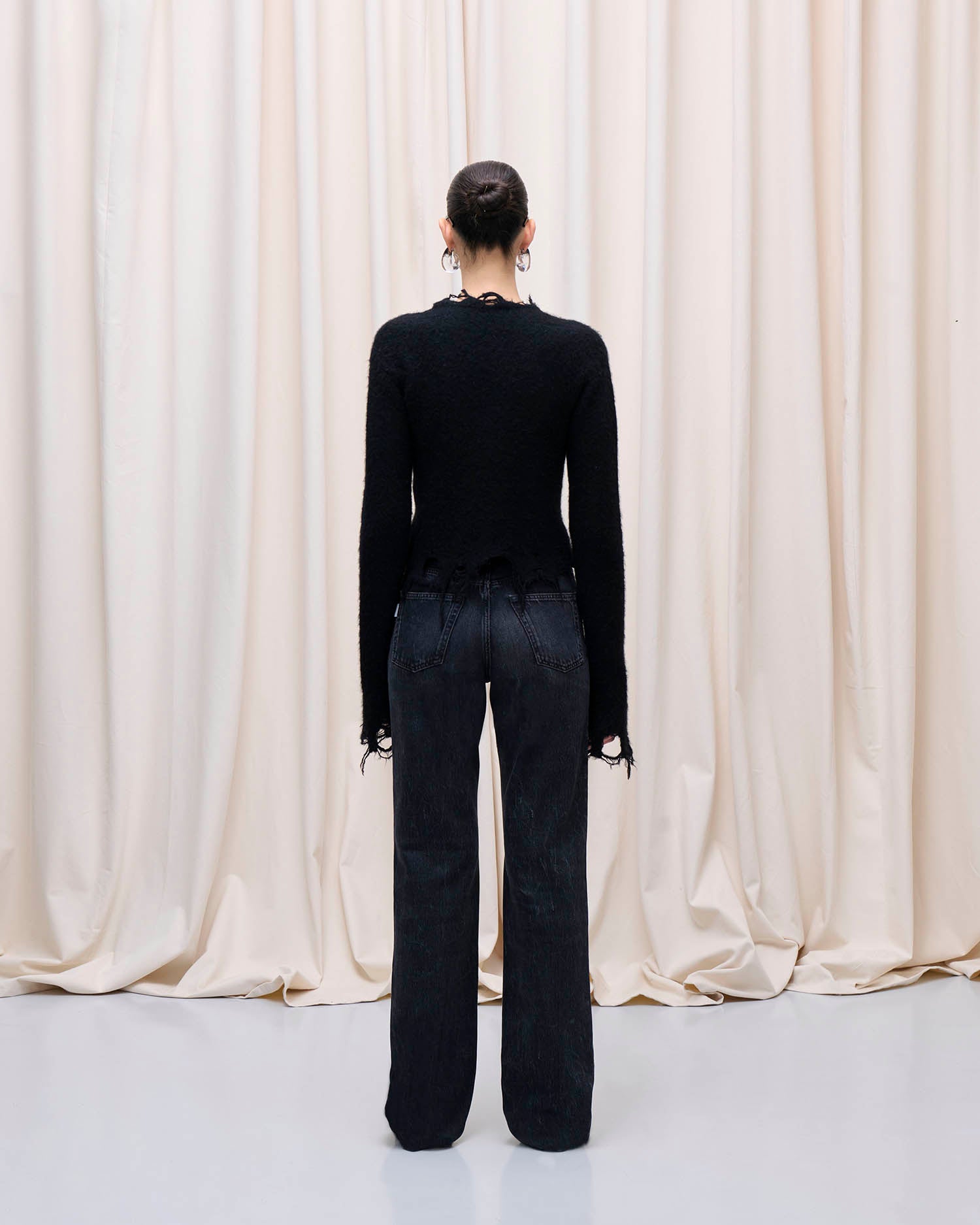 JILL KNITWEAR // BLACK